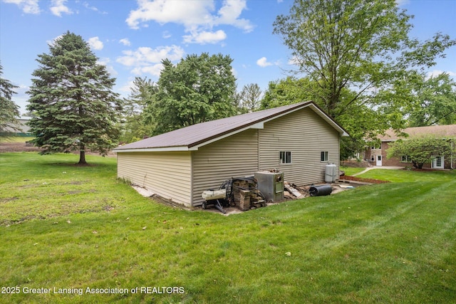 1346 E Howe Rd, Dewitt, MI 48820