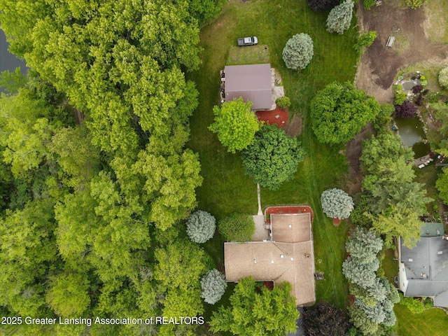 1346 E Howe Rd, Dewitt, MI 48820
