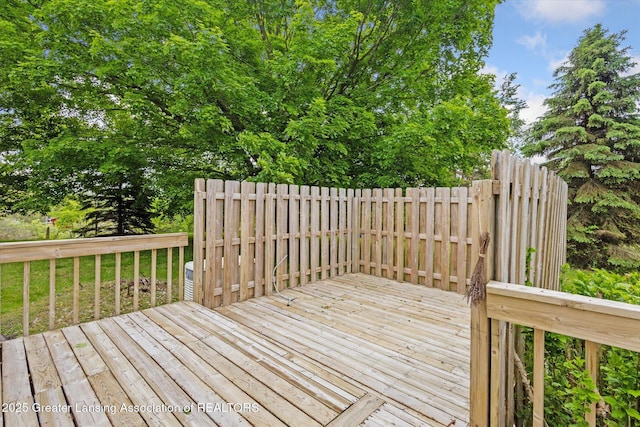 1116 W Service Rd, Mason, MI 48854 - view of deck