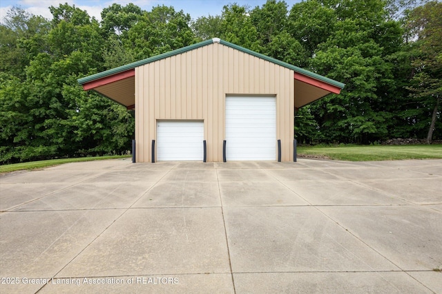 1116 W Service Rd, Mason, MI 48854 - garage with a garage