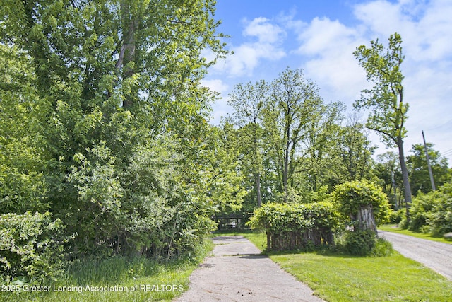 2550 Webster Rd, Lansing, MI 48917
