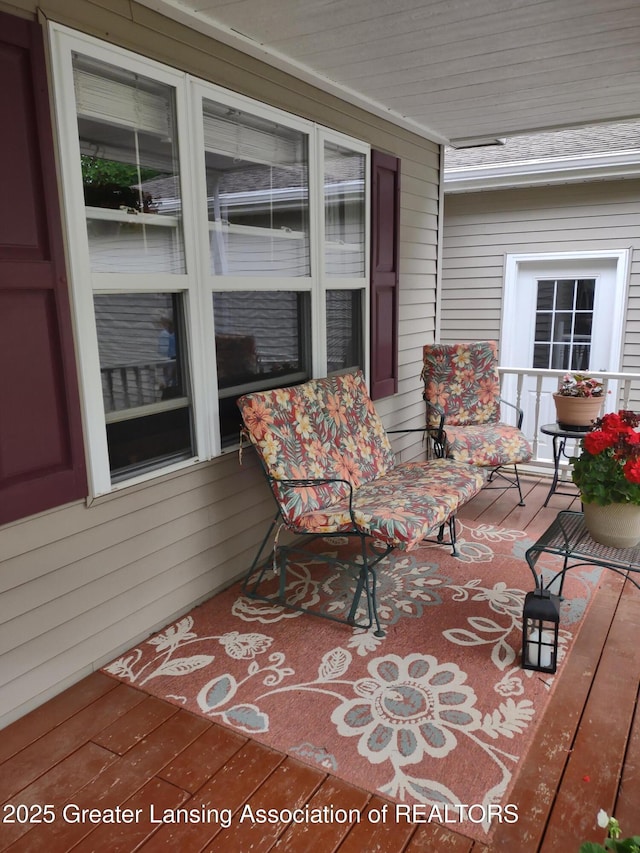 10470 Barnes Hwy, Eaton Rapids, MI 48827 - view of covered porch