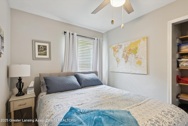 10470 Barnes Hwy, Eaton Rapids, MI 48827 - bedroom with a ceiling fan
