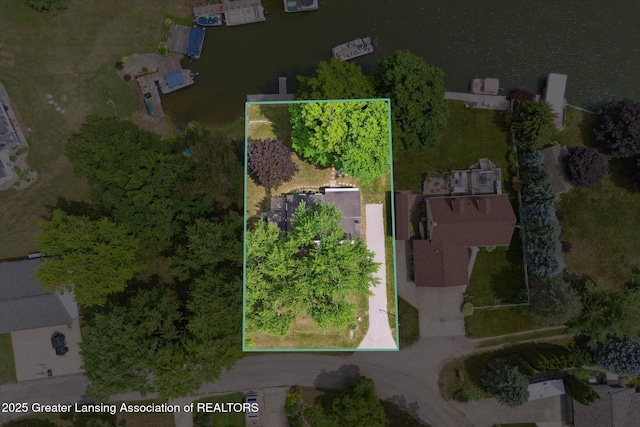 4951 Shore Ln, Perrinton, MI 48871 - aerial view of property and surrounding area with property parcel outlined