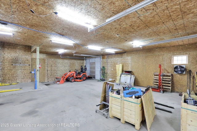 1246 House Rd N, Webberville, MI 48892 - view of garage