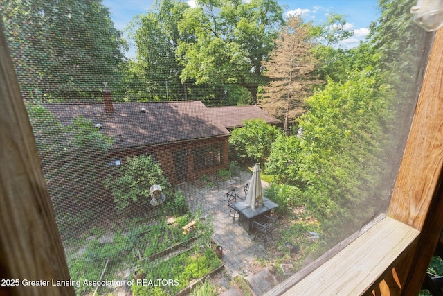 2146 Tecumseh River Rd, Lansing, MI 48906 - view of yard with a patio