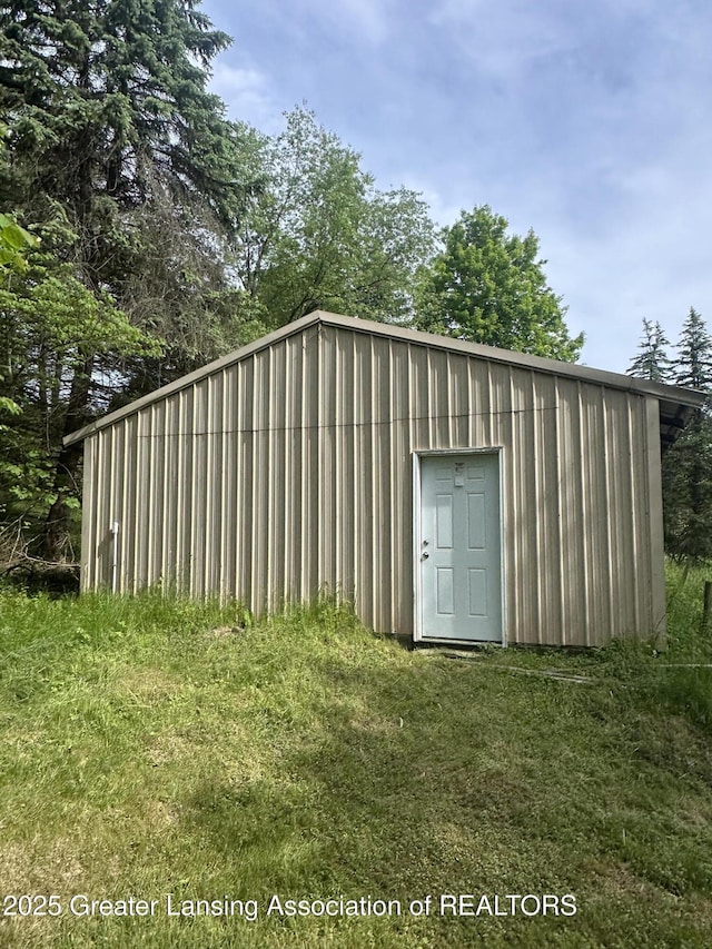 6420 Clise Rd, Bath, MI 48808 - view of outdoor structure