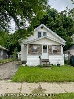 1330 Lansing Ave, Lansing, MI 48915 - photo 1