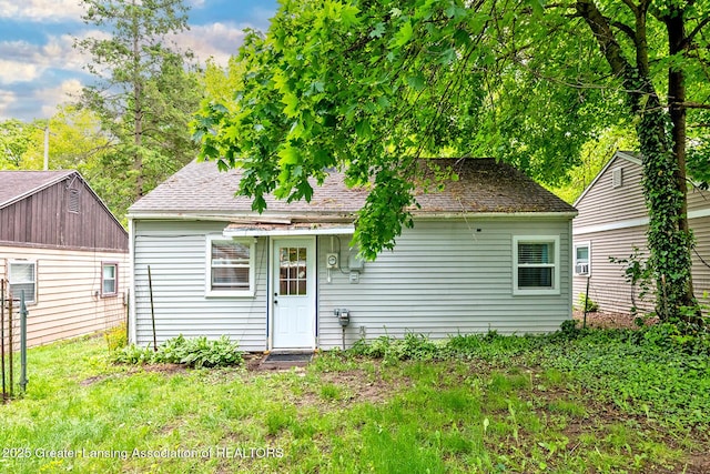 1208 Victor Ave, Lansing, MI 48911
