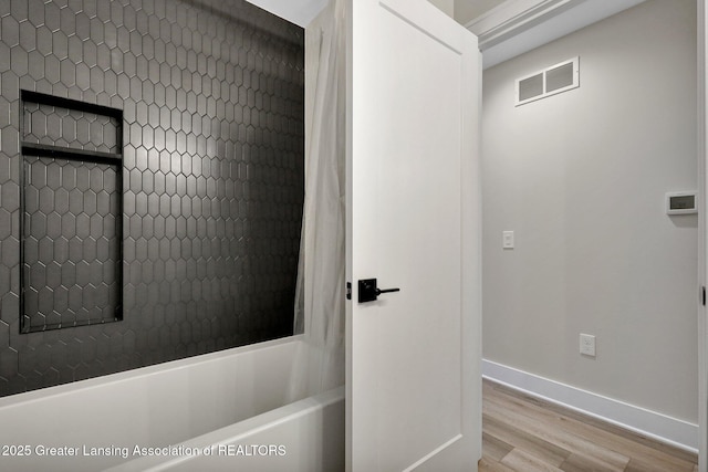 3115 Dietz Rd, Williamston, MI 48895 - view of closet