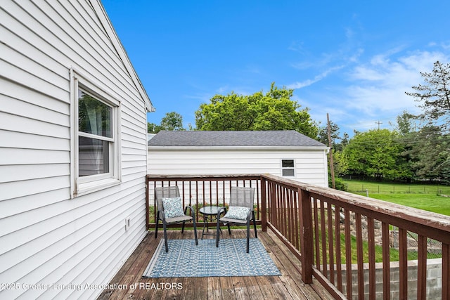 4415 Devonshire Ave, Lansing, MI 48910 - view of deck