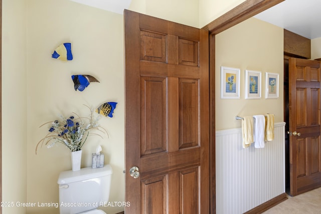 11781 W Herbison Rd, Eagle, MI 48822 - entryway featuring a wainscoted wall