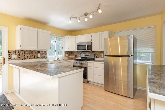 4964 Mohawk Rd, Okemos, MI 48864 - photo 9