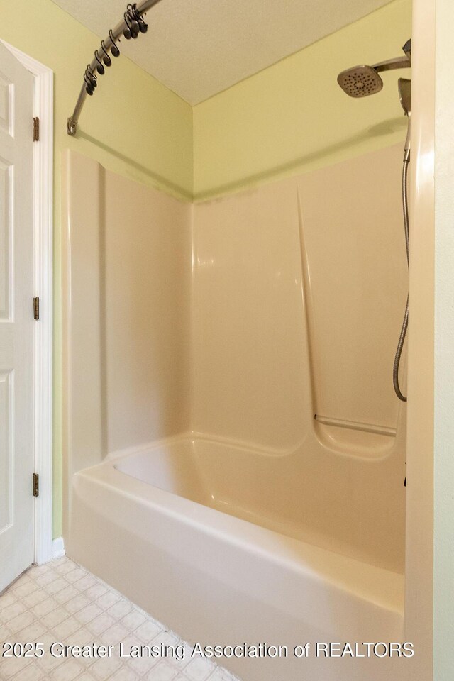 4964 Mohawk Rd, Okemos, MI 48864 - photo 25