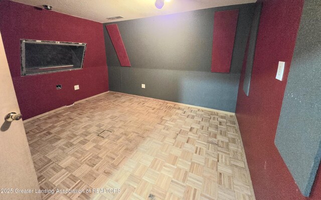 4423 Hyatt St, Eaton Rapids, MI 48827 - view of unfurnished room