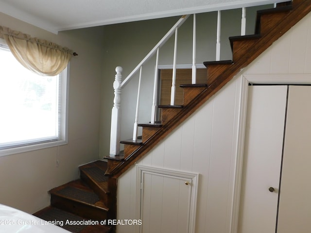 1305 May St, Lansing, MI 48906 - view of stairway