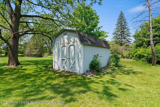 625 Park Ln, Corunna, MI 48817
