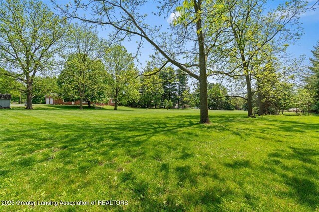 625 Park Ln, Corunna, MI 48817