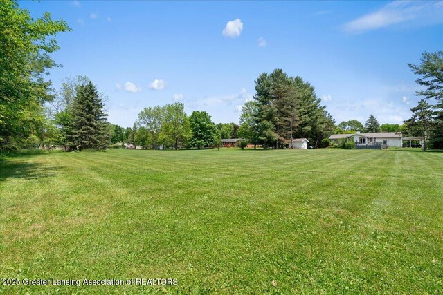 625 Park Ln, Corunna, MI 48817