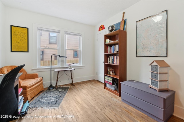 1928 Teel Ave, Lansing, MI 48910 - office space with wood finished floors and baseboards