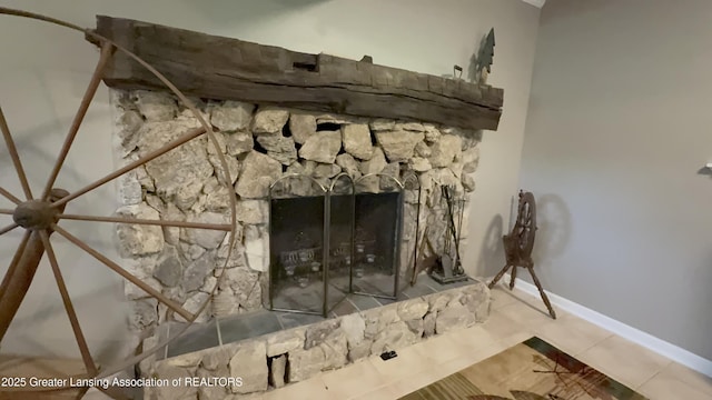 9216 S Grove Rd, Dewitt, MI 48820 - detailed view of baseboards