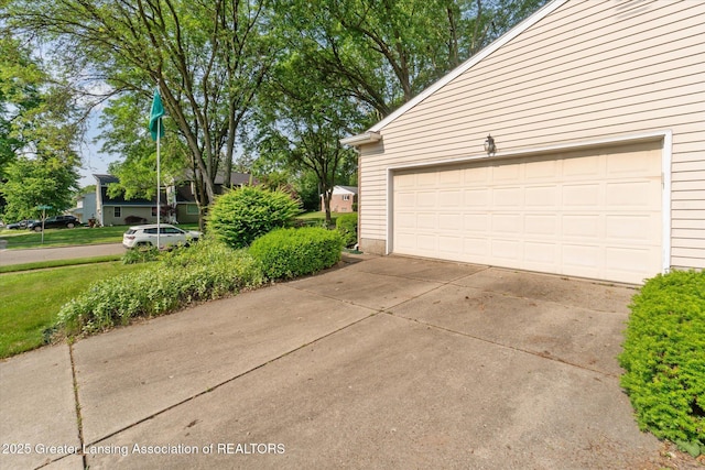 2932 Crestwood Dr, East Lansing, MI 48823 - photo 38