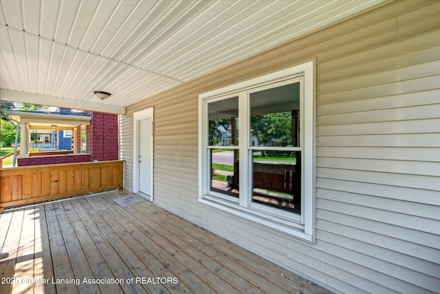 402 W Cesar E Chavez Ave, Lansing, MI 48906 - view of deck
