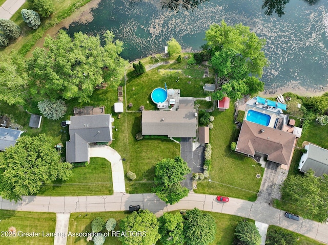 7713 Jon Scott Dr, Grand Ledge, MI 48837 - aerial overview of property's location featuring a pool