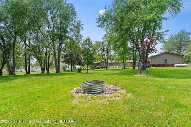 1055 Hull Rd, Mason, MI 48854 - view of grassy yard