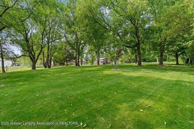 1055 Hull Rd, Mason, MI 48854 - view of grassy yard