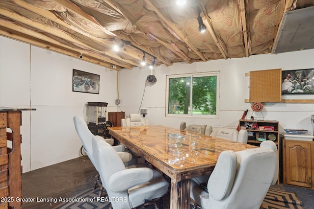 925 Summit St, Owosso, MI 48867 - view of dining space