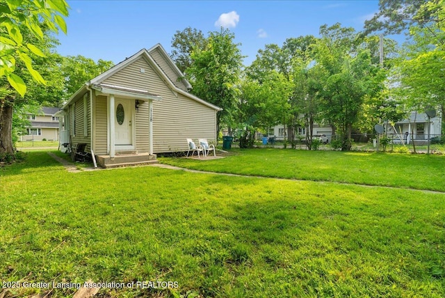 1128 Hickory St, Lansing, MI 48912 - view of yard