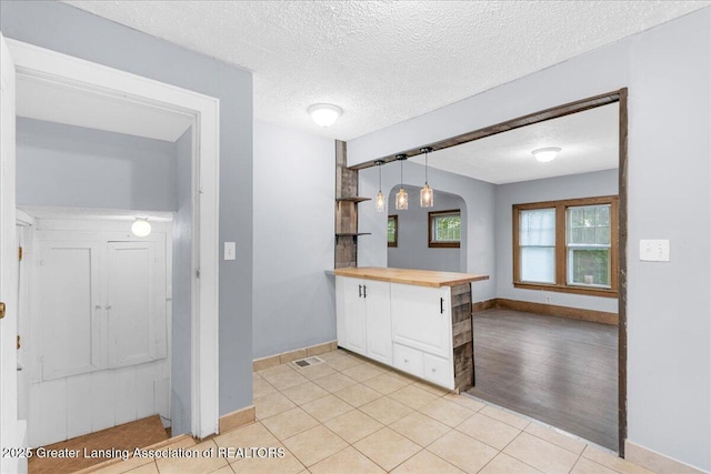 1113 Eaton Ct, Lansing, MI 48910 - photo 8