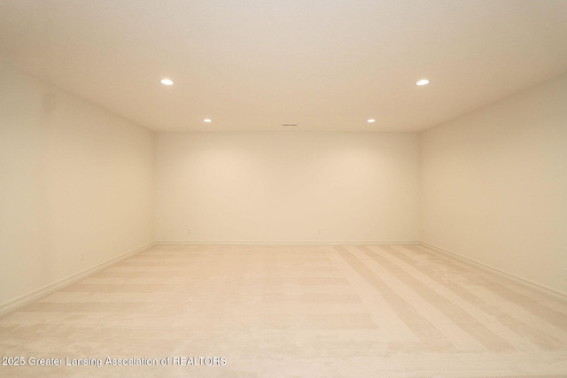 629 Aquila Dr, East Lansing, MI 48823 - photo 15