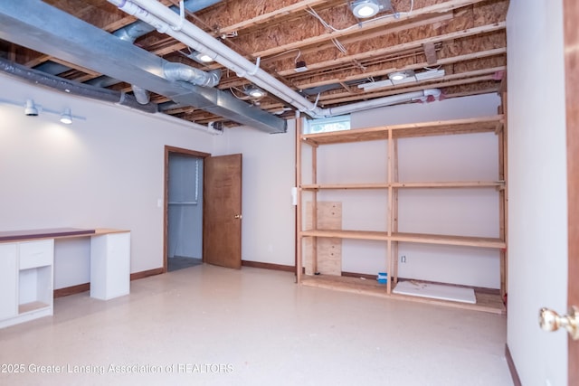 1120 Nautical Dr, Okemos, MI 48864 - unfinished below grade area with baseboards