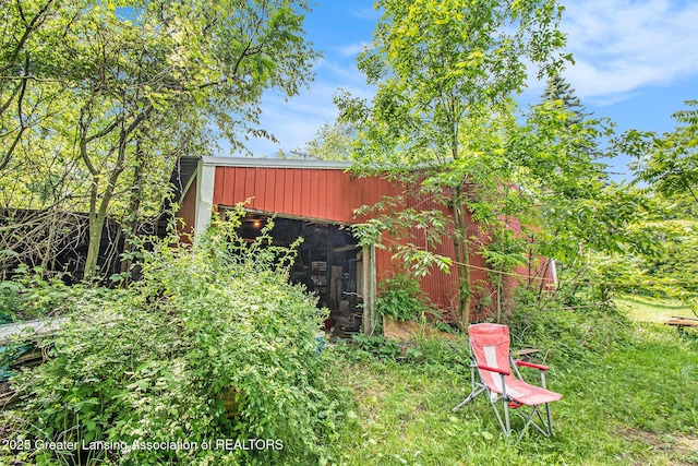 3770 E Frost Rd, Webberville, MI 48892 - view of yard with an outbuilding