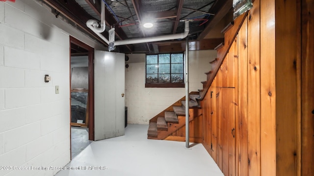 753 E Saginaw St, East Lansing, MI 48823 - basement featuring stairway
