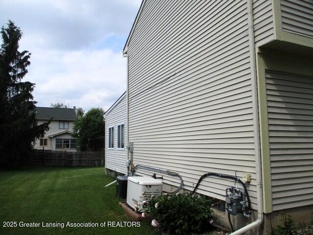4818 Moultrie Cir, Lansing, MI 48917 - view of home's exterior