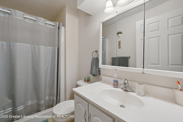 1703 Willow Creek Dr Unit 29, Lansing, MI 48917 - full bath with vanity and a shower with curtain