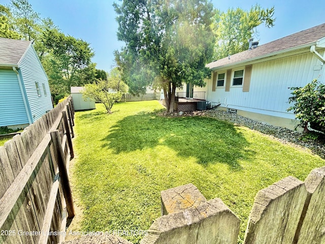 3130 Delta River Dr, Lansing, MI 48906 - view of yard