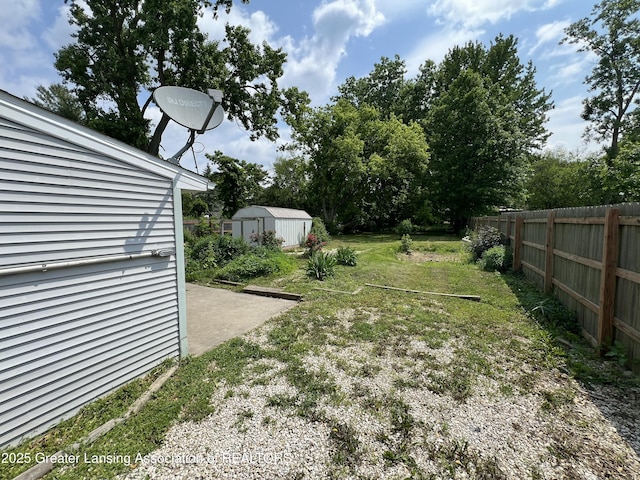 4219 Richmond St, Lansing, MI 48911 - view of yard