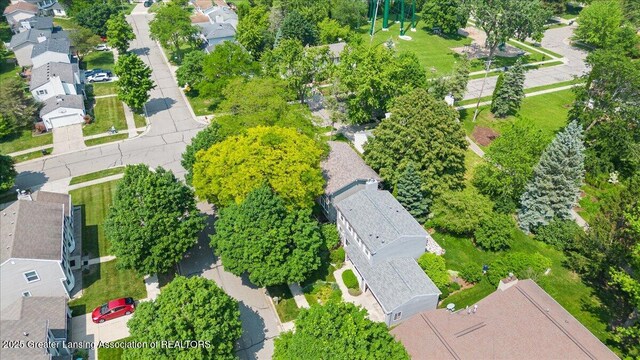 992 Touraine Ave, East Lansing, MI 48823 - aerial view of property's location with nearby suburban area