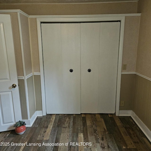 405 E Shaw St, Charlotte, MI 48813 - view of closet