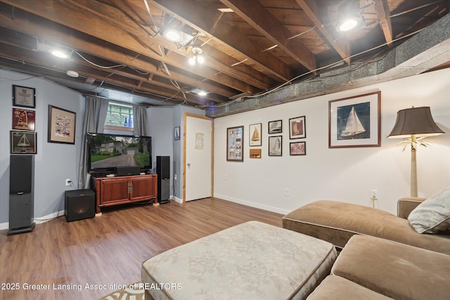 932 Sunset Ln, East Lansing, MI 48823 - living area featuring wood finished floors and baseboards