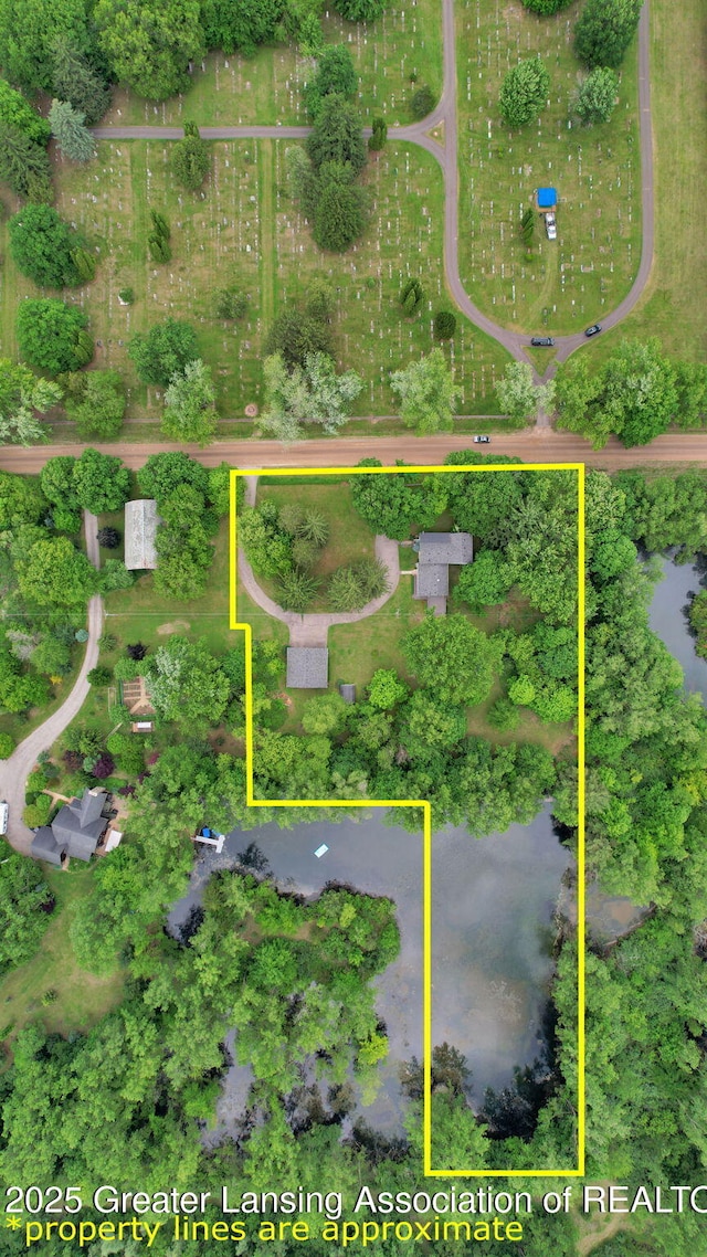 8767 Corrison Rd, Grand Ledge, MI 48837 - bird's eye view
