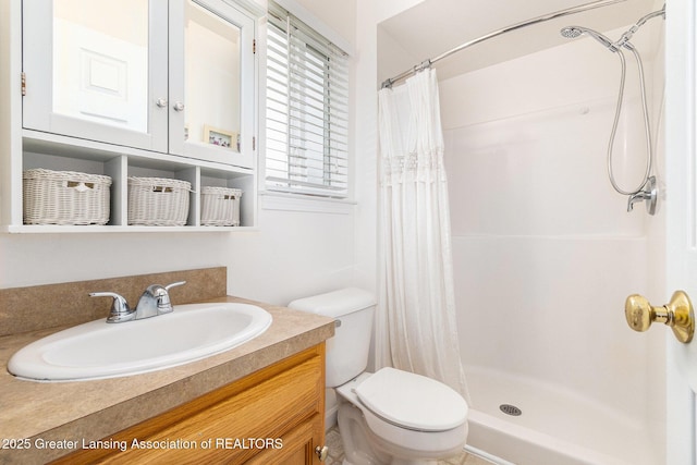 1262 Evans St, Mason, MI 48854 - full bathroom with vanity and a shower with shower curtain