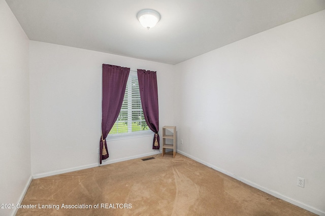 1262 Evans St, Mason, MI 48854 - unfurnished room with carpet