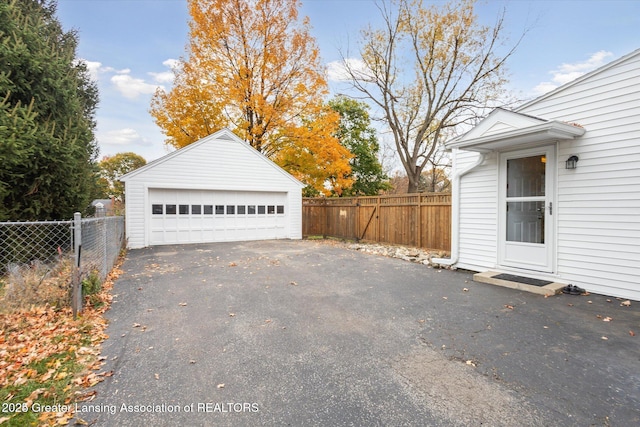 350 N Marshall Ave, Marshall, MI 49068 - view of detached garage