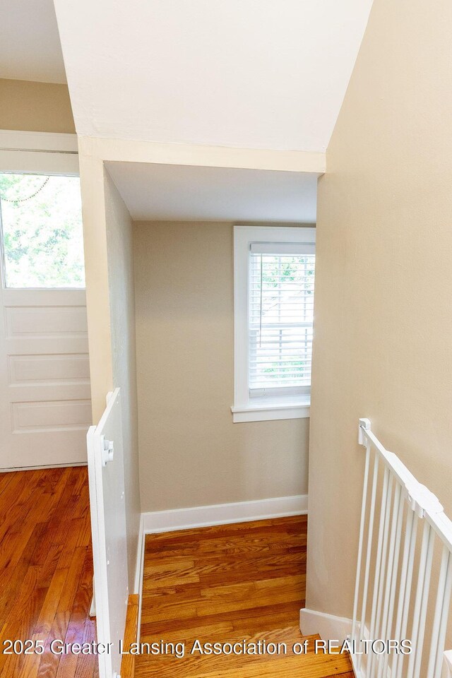 720 N Fairview Ave, Lansing, MI 48912 - hallway featuring wood finished floors