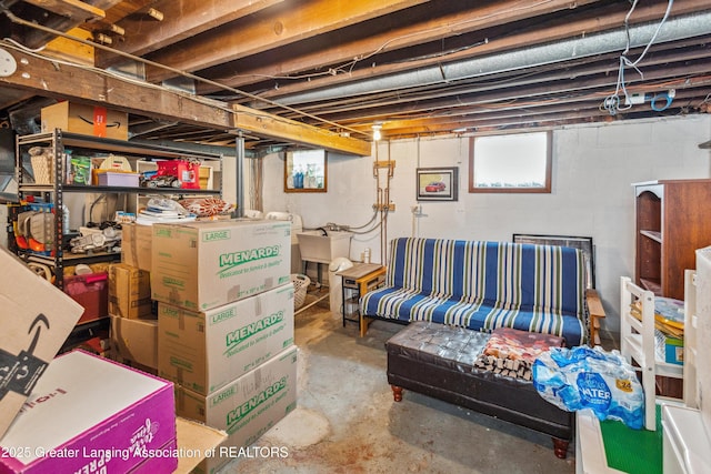 515 N Fairview Ave, Lansing, MI 48912 - below grade area featuring healthy amount of natural light